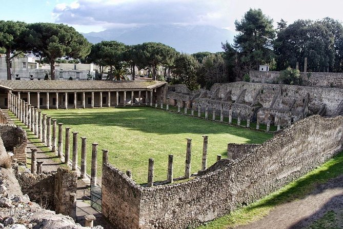 Ancient Pompeii and Vesuvius Horse Riding Tour - Exploring Pompeii’s Ruins
