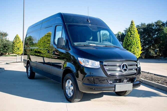 Arrival by Private Minibus from Hartsfield Airport ATL to Atlanta - The Sum Up