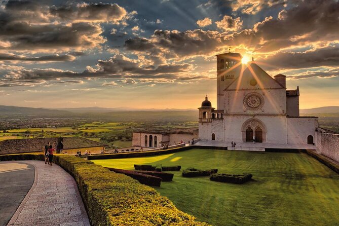 Assisi Walking Tour with Audio and Written Guide by a Local - Who Will Love This Tour?