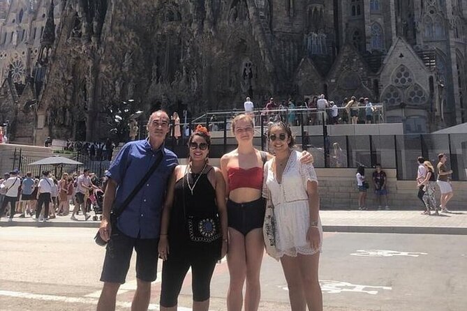 Barcelona Gothic Quarter Walking Tour With A Guide - Practical Details & Tips