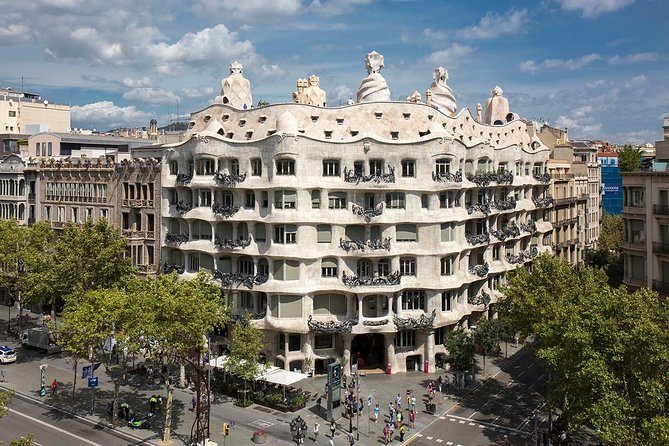 Barcelona Pass: Save up to 50% - Includes Sagrada Familia - Frequently Asked Questions