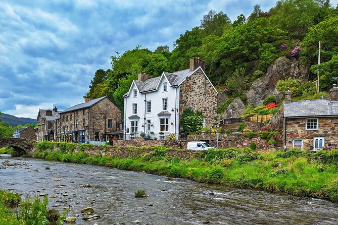 Bespoke Day Tour of North Wales - What’s Included and What’s Not?