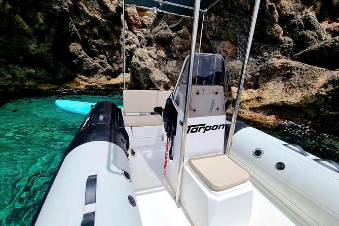 Boat rental without license required from Pontedeume - FAQ