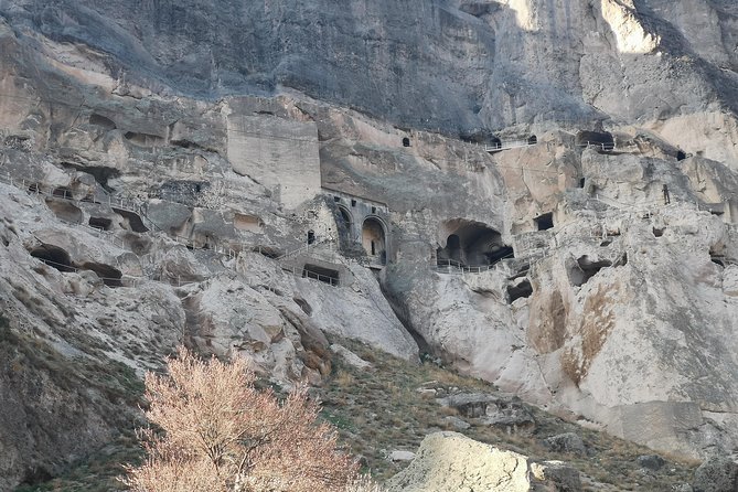 Borjomi - Rabati -Vardzia Private Full Day Tour from Tbilisi - Vardzia: The Cave Monastery Marvel