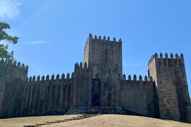 Braga/Guimarães: 1 Day with Lunch + farm and wine tasting - First Stop: The Braga District