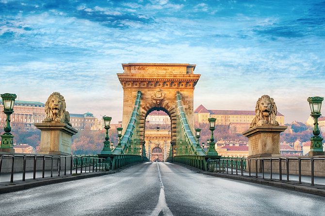 Budapest Airport Transfers: Budapest Airport BUD to Budapest City in Luxury Van - Who Is This Transfer Best For?