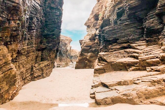 Cathedrals Beach and Lugo Tour from A Coruña - Ribadeo: From Migration to Modern Charm  
