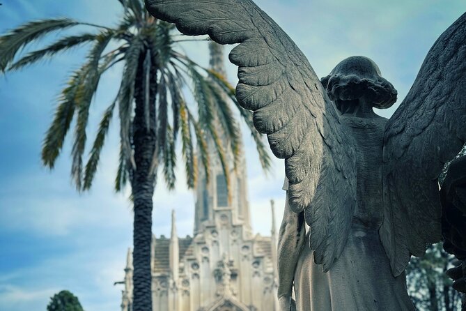 Cemetery Tour - Angels, Gothic Graves, Montjuic Sea Views - Practical Tips and Considerations