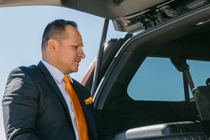 Charlotte Round Trip Chauffeur Driven Airport Transport - The Sum Up
