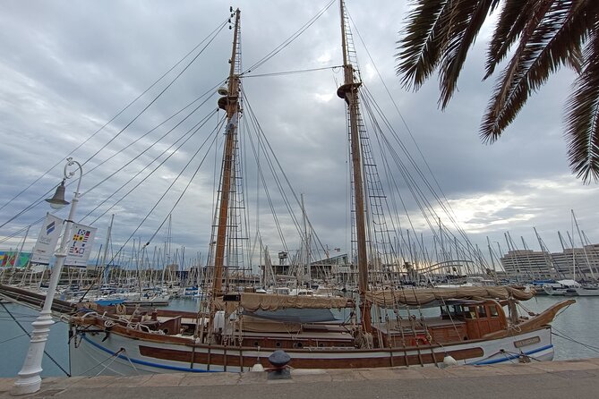 Columbus Monument Access With Barcelona Seaside Guided Tour - FAQ