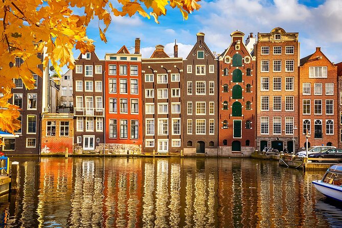 Customized Private Tour in Tesla to Zaandam, Windmills & Volendam - The Sum Up