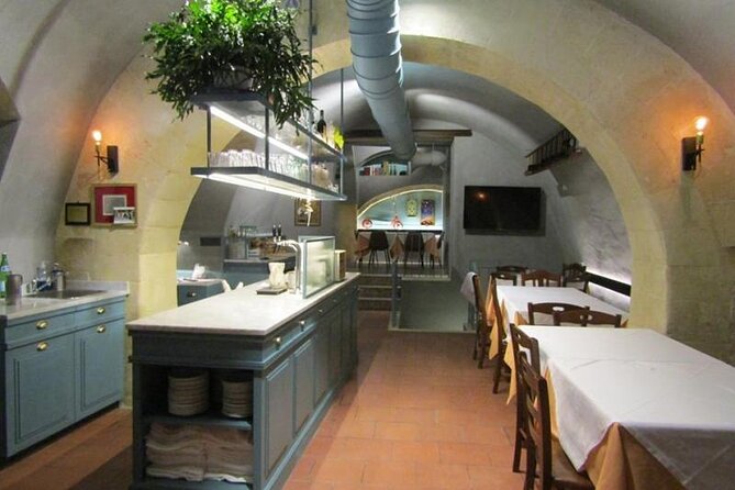 Day in Altamura and Gravina Guided Tour with Lunch in an Osteria - FAQ