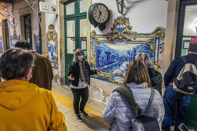 Discover Porto with an Official Guide: A Tour of Iconic Landmarks - FAQs about the Tour