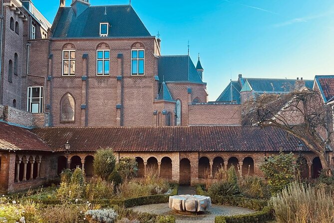 Discover Utrecht: a Self-Guided Augmented Reality City Tour - FAQ