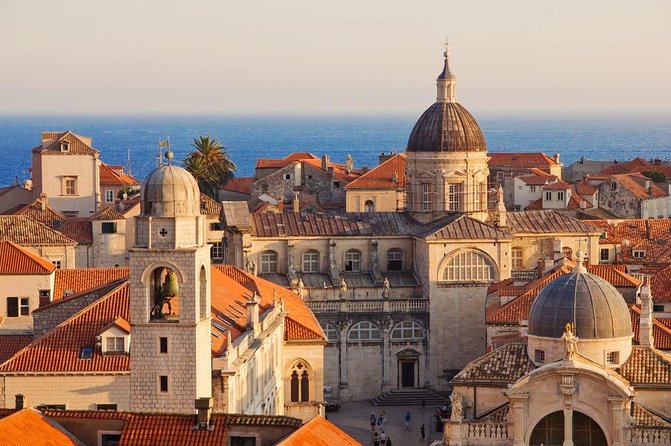 Dubrovnik Combo: Old Town & Ancient City Walls - Visiting Main Squares and Landmarks