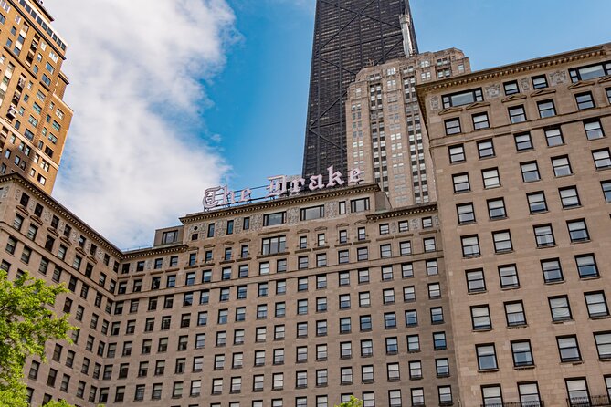 Echoes of Elegance: Chicagos Architectural Splendors - Authentic Insights from Reviewers