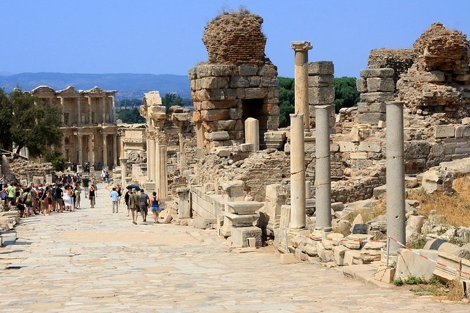 Ephesus and Sirince Village Tour For Cruisers - Sirince Village: A Taste of Local Charm