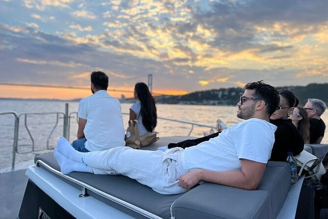Escape the Crowds: Relaxing Sunset Cruise for 35 Guests or Less - FAQ