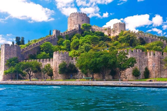 Exclusive Luxury Yacht Bosphorus Sightseeing Cruise in Istanbul - Practical Details & Tips