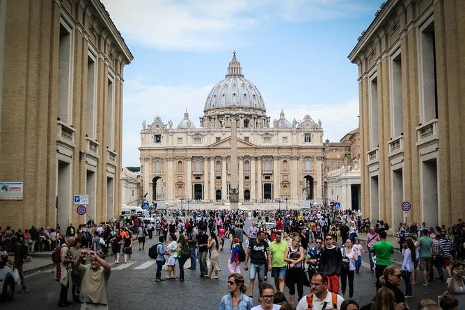 Excursion from Civitavecchia to Rome: Vatican, Colosseum, Roman Forum + Lunch - Who Will Love This Tour?