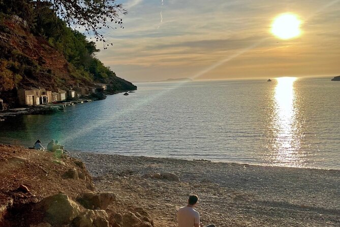 Excursion to Cala Salada, Punta Galera and Cala Saladeta paddle surf - Who Would Love This Tour?