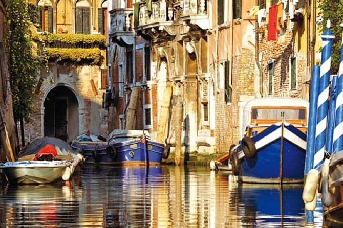 Florence and Venice from Rome: 2-Day Semi-Private Tour by Train - Day 2: Exploring Florence at Your Own Pace