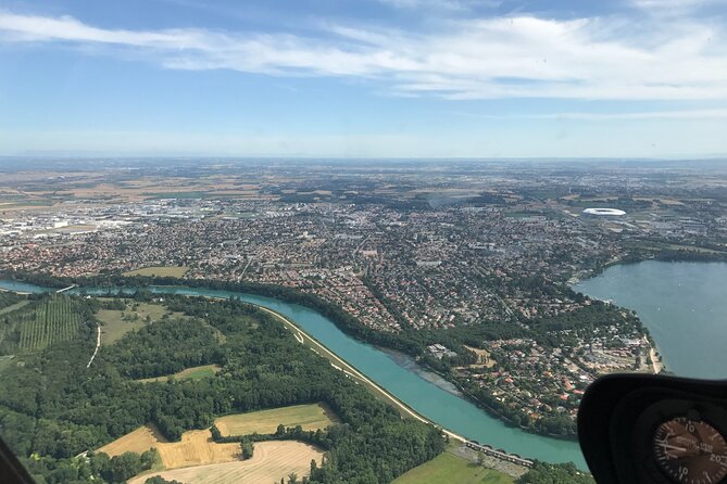 Fly above Lyon in a private plane - FAQ