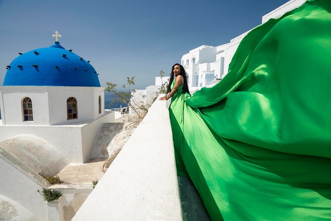 Flying Dress Photoshoot in Santorini - Practical Tips for Booking and Enjoying the Experience