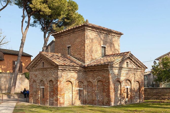 From Bologna or Ravenna Guided tour of the Mosaics in Ravenna - What Could Be Better?