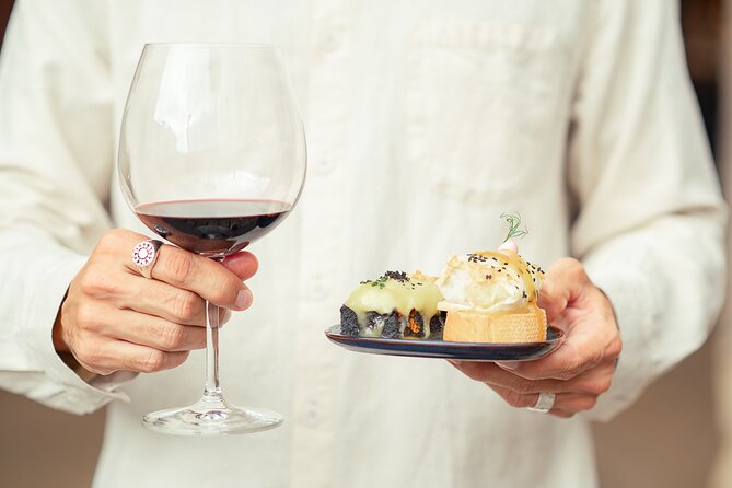 Gourmet Pintxos & Premium Wines small groups Food Tour - Summary: Who Should Consider This Tour?