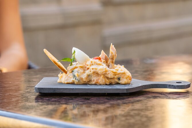 Gourmet Tapas and Wine Tour in the Old Town of Las Palmas - Who is This Tour Best For?