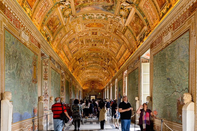 Guided Tour of Vatican Museums and Sistine Chapel - The Sistine Chapel: The Crown Jewel