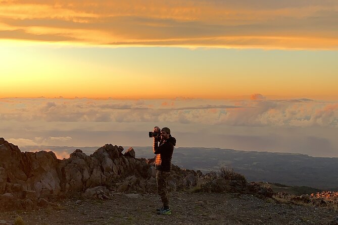Haleakala Sunset Open Air Jeep Private Tour - Sunset at the Summit: A Dazzling Display
