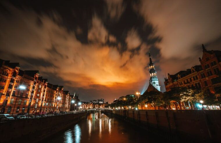 Hamburg: 90-Minute Evening Lights Harbor Cruise - What’s Included & Practical Info
