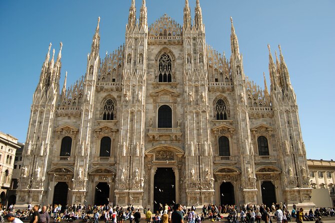 Highlights of Milano Private Walking Tour: Duomo, Castle & Gelato - Practical Details and Experience Tips