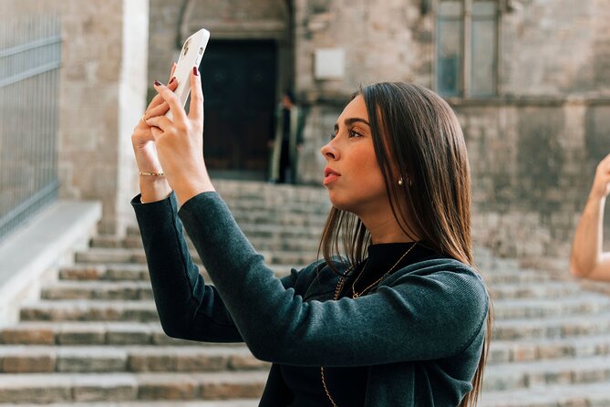 HistARy: Guided tour of the Gothic Quarter with Augmented Reality - Why This Tour is Worth Considering