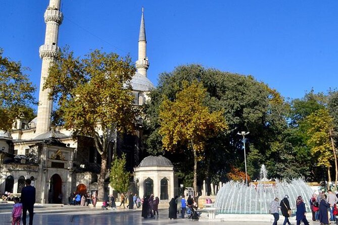 Istanbul Asia and Europe Tour By Bus And Bosphorus Cruise - Lunch and the Eyüp Sultan Mosque