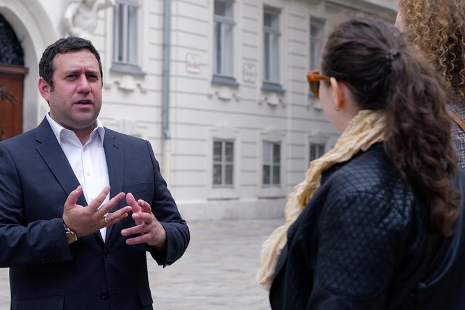 Jewish in Vienna Tour - The Guides: Knowledge and Personal Touch
