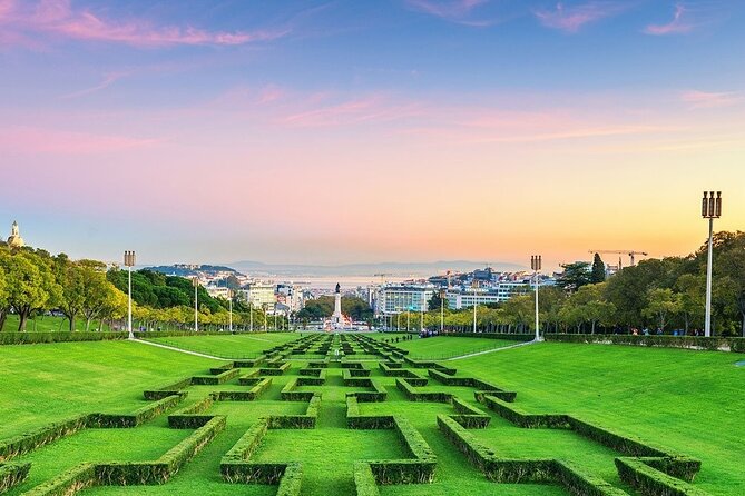 Lisbon Private TukTuk Tour with True Local Guide - Authentic Experiences and Insights from Reviewers