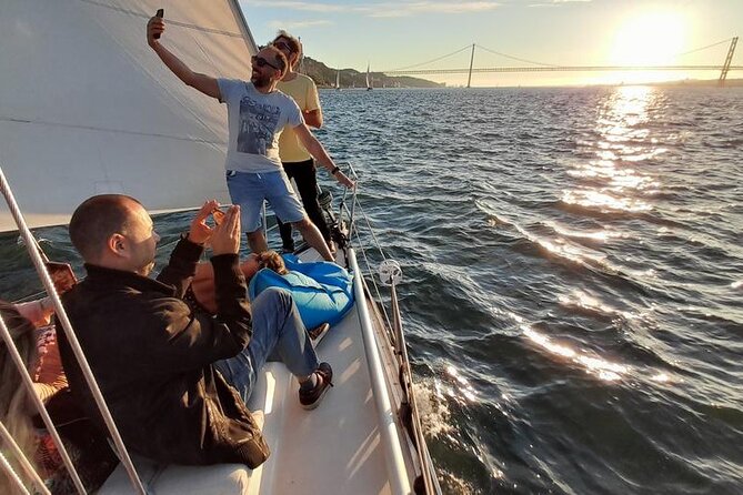 Lisbon: "Sunset" and "Day Tours" by boat, with drinks and Music. - Is This Tour Worth It?