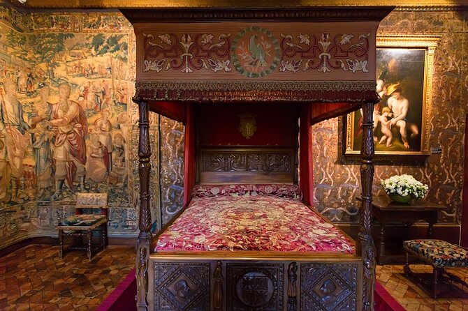Loire Castles with Wine Tasting Private trip from Paris - FAQ