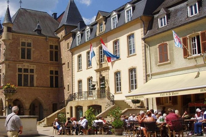 Luxembourg Airport Transfers : Airport LUX to Luxembourg in Business Car - Pricing and Value