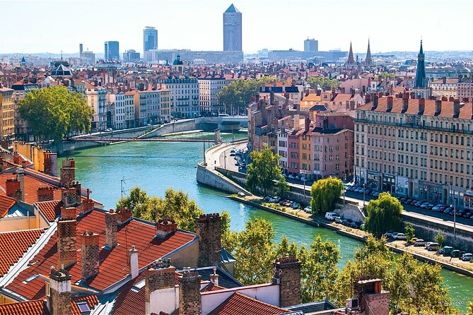 Lyon Old Town Tour with Sightseeing Cruise Tickets - FAQ