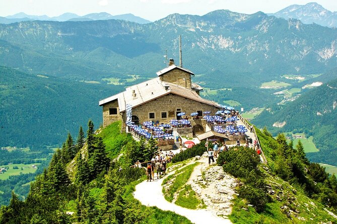 Munich to the Eagle's Nest & Salzburg private round trip - Transportation and Duration: What It Means for You