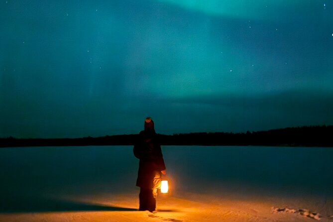 Northern Lights Adventure in the Wild with Campfire Treats - The Chance to See the Northern Lights