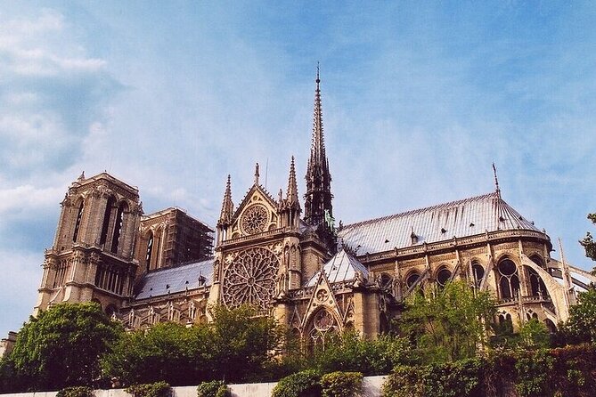 Notre Dame Surroundings with Entry Ticket to Archeological Crypt - Practical Details and Logistics