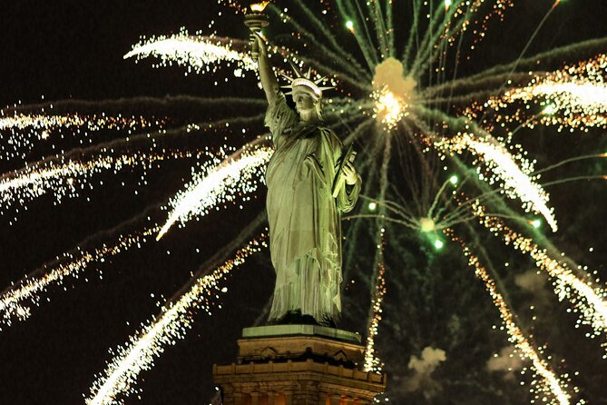 NYC New Year's Eve Dinner Cruise with Music and Open Bar - Final Thoughts