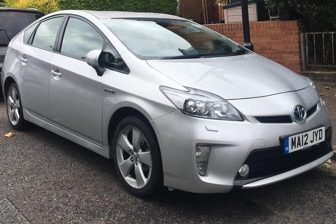 One Way Taxi Transfer from London to Heathrow Airport - The Vehicle and Amenities