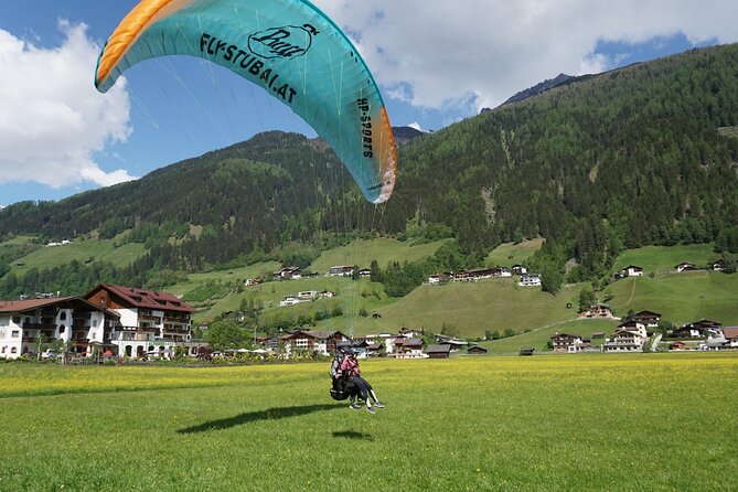Paragliding experience in Fulpmes in the Stubai Valley - Practical Tips for Your Flight
