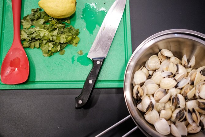 Petiscos Cooking Class - Who Should Consider This Experience?